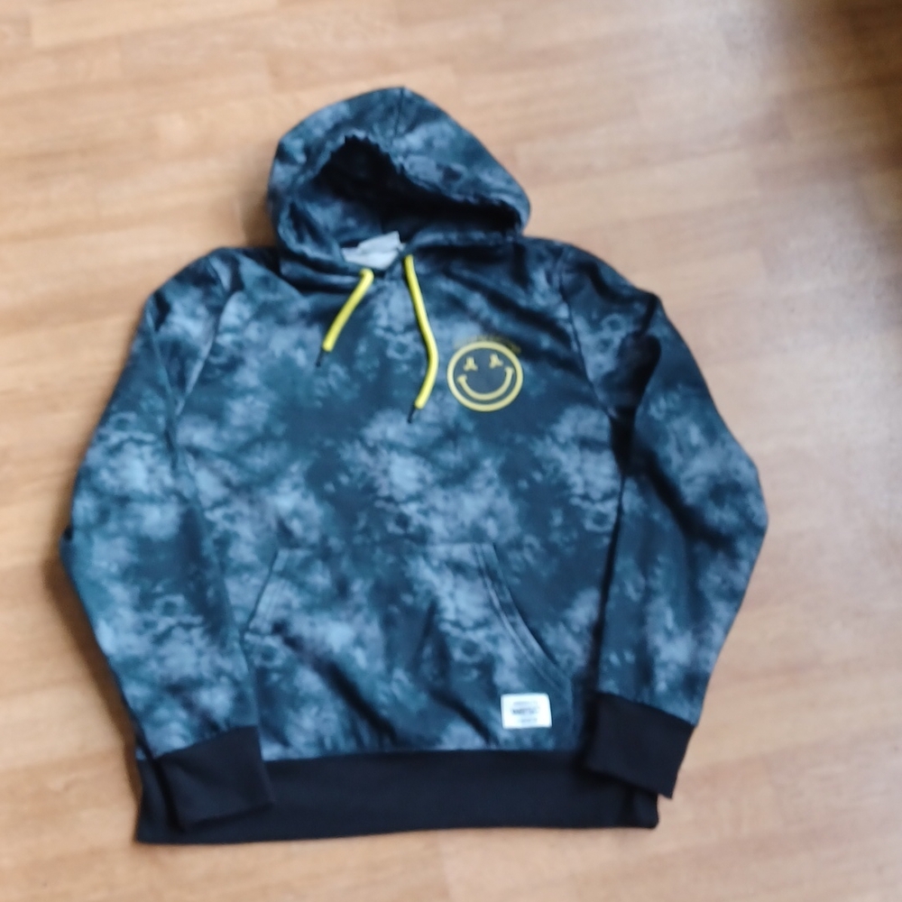 Wesc hoodie men's medium women's large